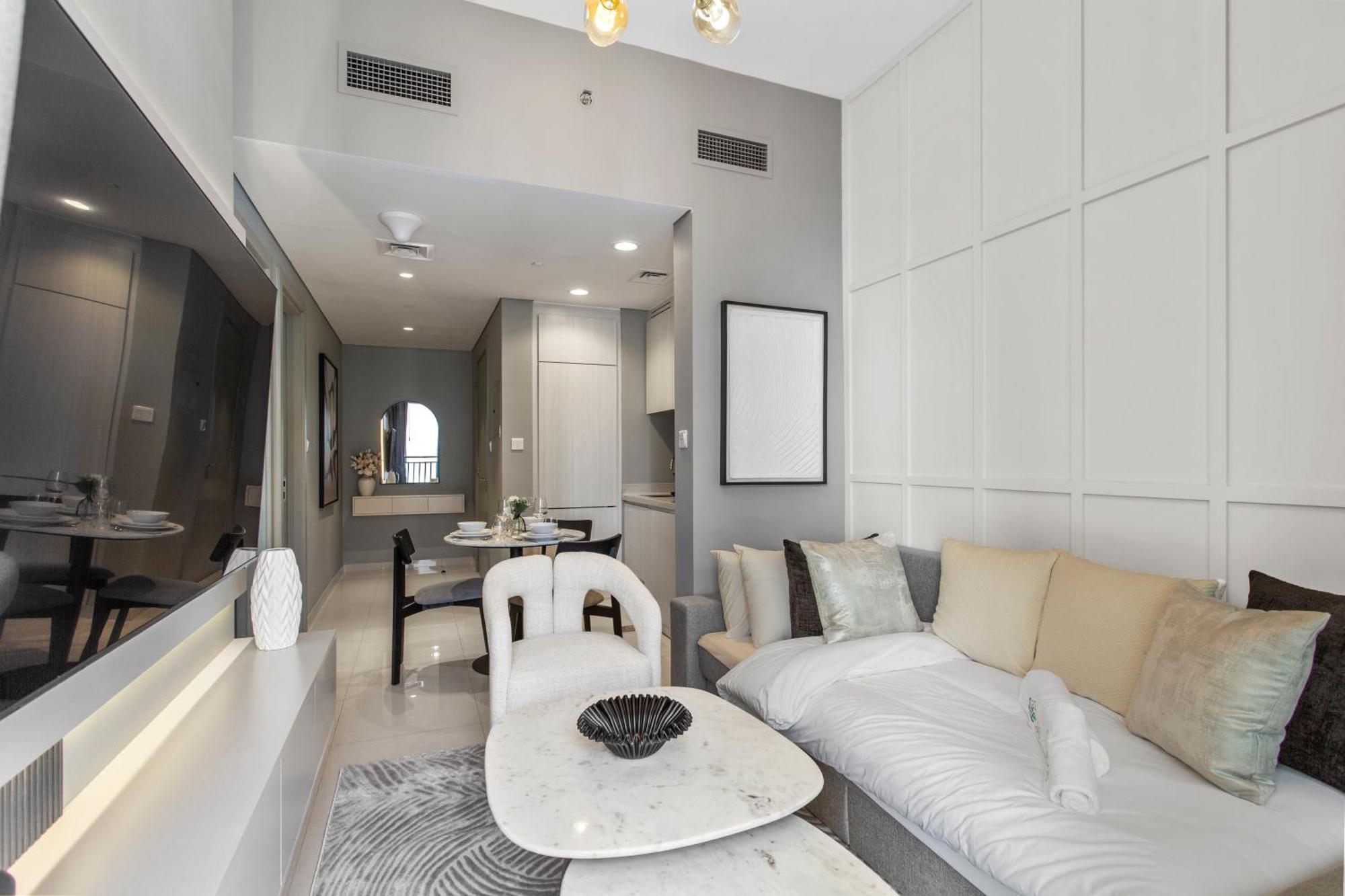 Sleek 1-Bedroom Getaway In Zada Tower *